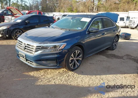 2021 Volkswagen Passat 2.0T Se z USA, uszkodzony, nr VIN 1VWSA7A35MC004845
